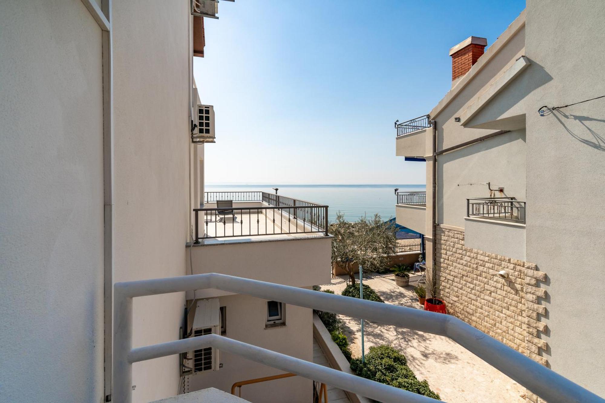Rooms Vedrana (Adults Only) Podstrana Ruang foto